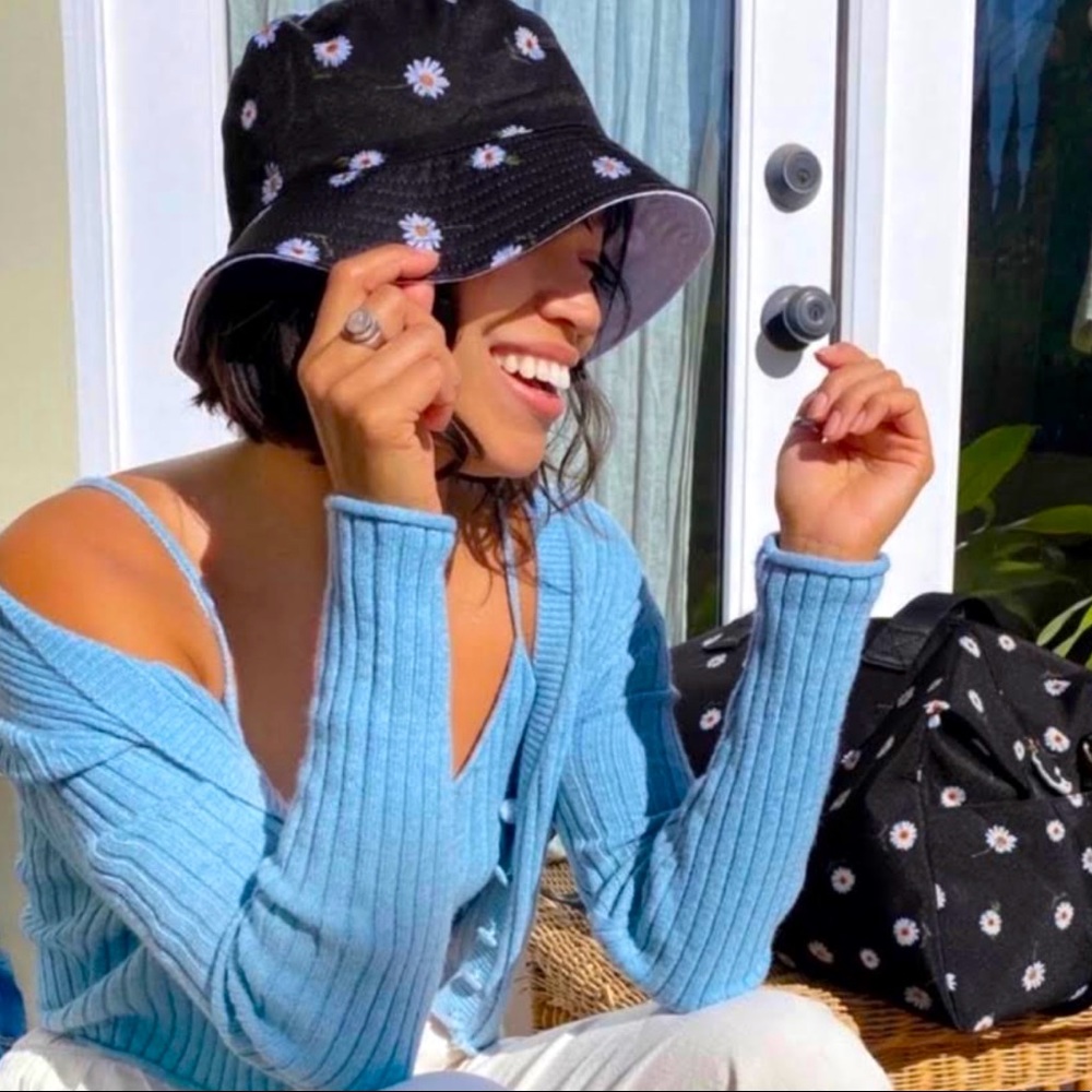 Daisy Bucket Hat